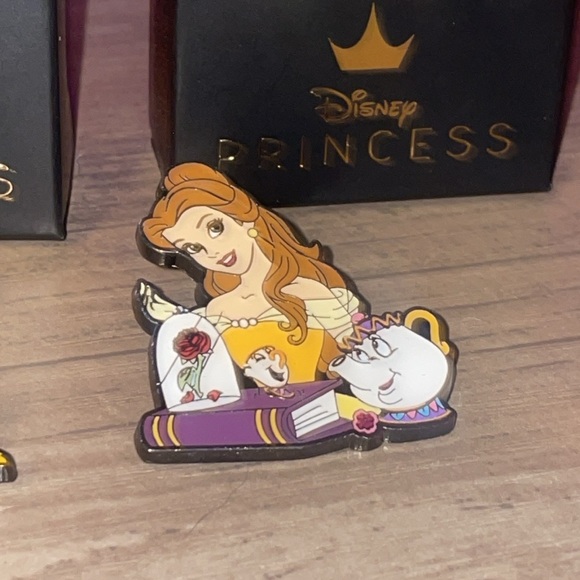 Disney Princess Blind Box Pin - Picture 8 of 9